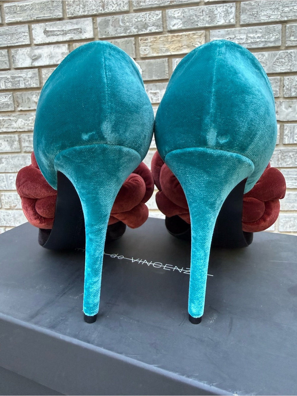 𝓟𝓸𝓲𝓷𝓽𝓮𝓭 𝓣𝓸𝓮 𝓦𝓸𝓶𝓮𝓷’𝓼 𝓗𝓮𝓮𝓵𝓼 👠👠𝔀𝓲𝓽𝓱 𝓑𝓻𝓪𝓲𝓭𝓮𝓭 𝓢𝓽𝓻𝓪𝓹 𝓐𝓬𝓬𝓮𝓷𝓽 - Picture 7 of 10